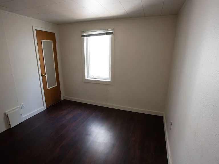 1060 Briarwood Rd — Photo 13