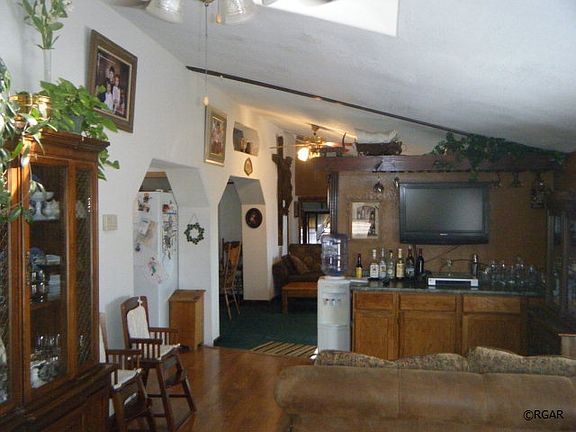 2nd image of 1300 South St