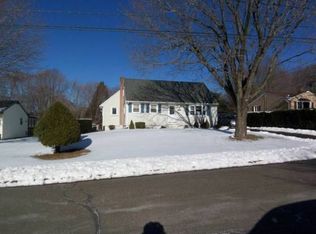 35 Payne Pl, Meriden, CT 06450