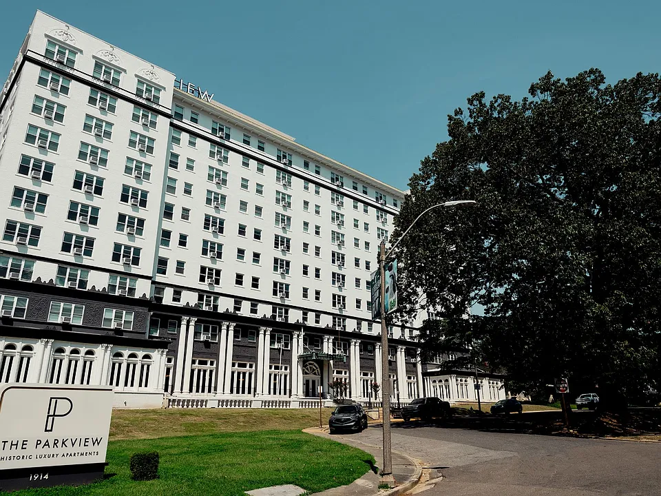 Parkview Apartments