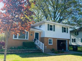 2121 S 16th St, Burlington, IA 52601