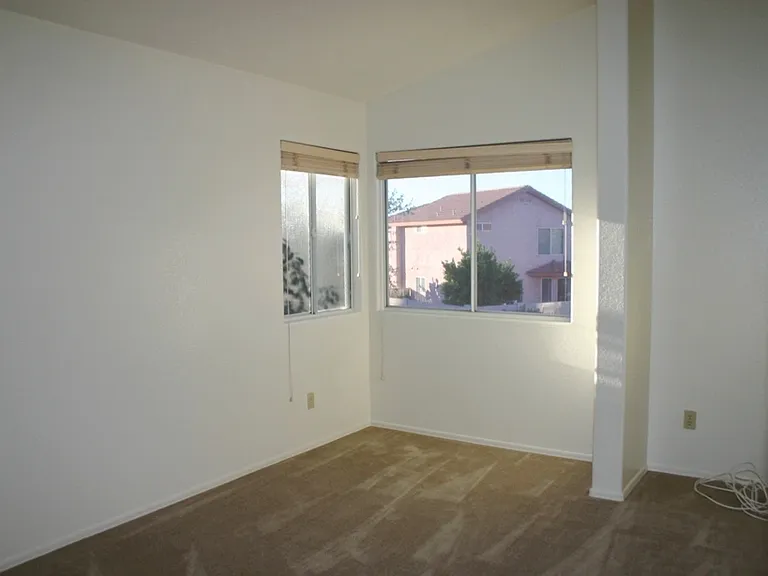 3673 W Pony Trl — Photo 10