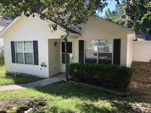 4th image of 2777 Oak Park Ct