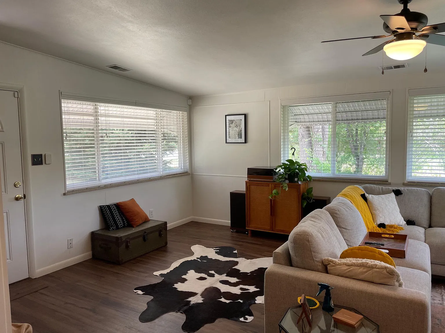 2 bed, 1500 sqft, $3,000 — Photo 2