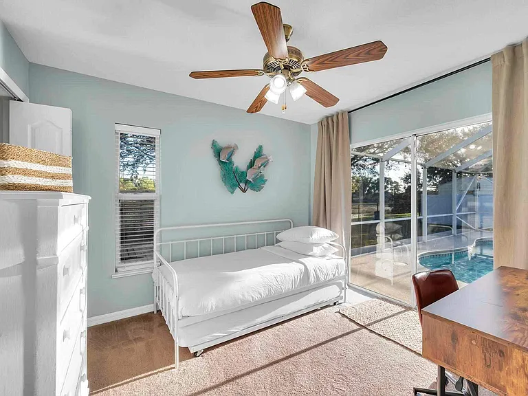 5464 NW Milner Dr — Photo 33