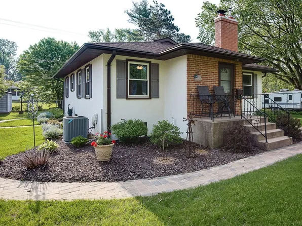 8637 Columbus Ave S, Bloomington, MN 55420