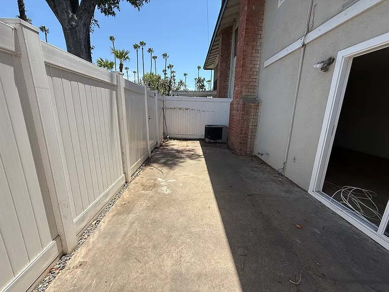 1505 Prospect Ave — Photo 18