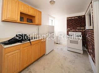 30-65 49th St #3S, Astoria, NY 11103