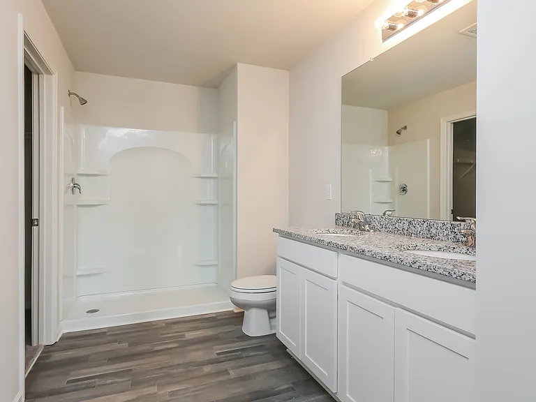 679 Farmstead Trl — Photo 9