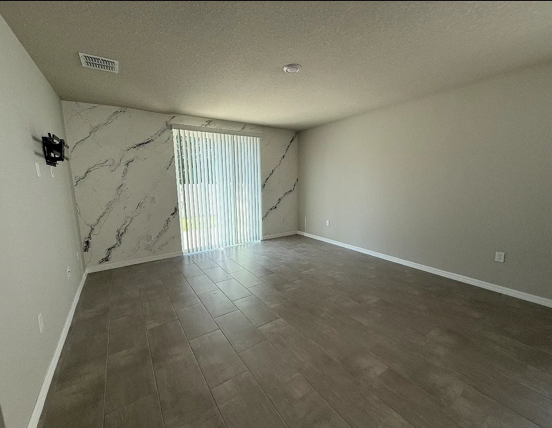 1816 Carnostie Road - 1 — Photo 2