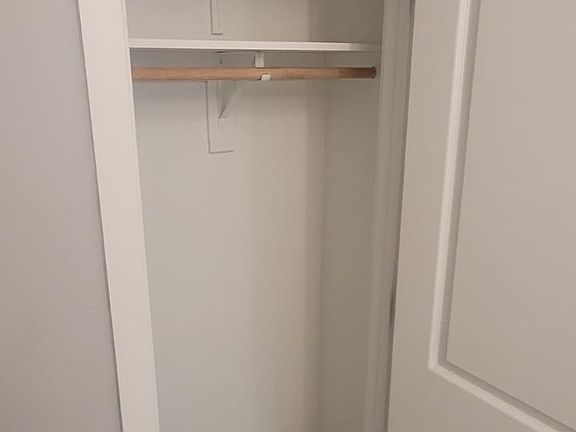 5th image of 230 Broadway #1A