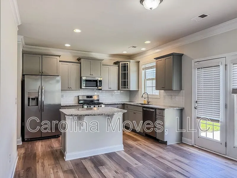 129 Noble Wing Ln