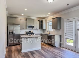 129 Noble Wing Ln, Taylors, SC 29687