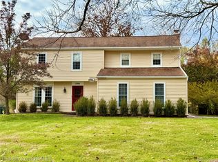 1295 W Fairview Ln, Rochester Hills, MI 48306