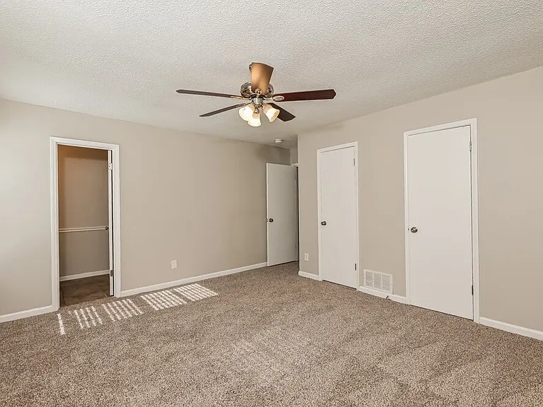 2128 Summertown Dr NW — Photo 9