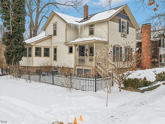 3rd image of 12 N Oviatt St
