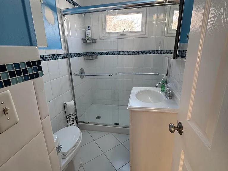259 Garfield Ave — Photo 13