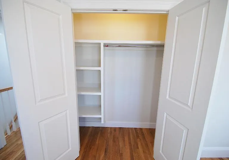 143 Marcella St #1X — Photo 4