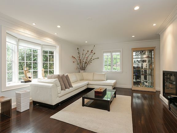2nd image of 36 Mount Joy Ave