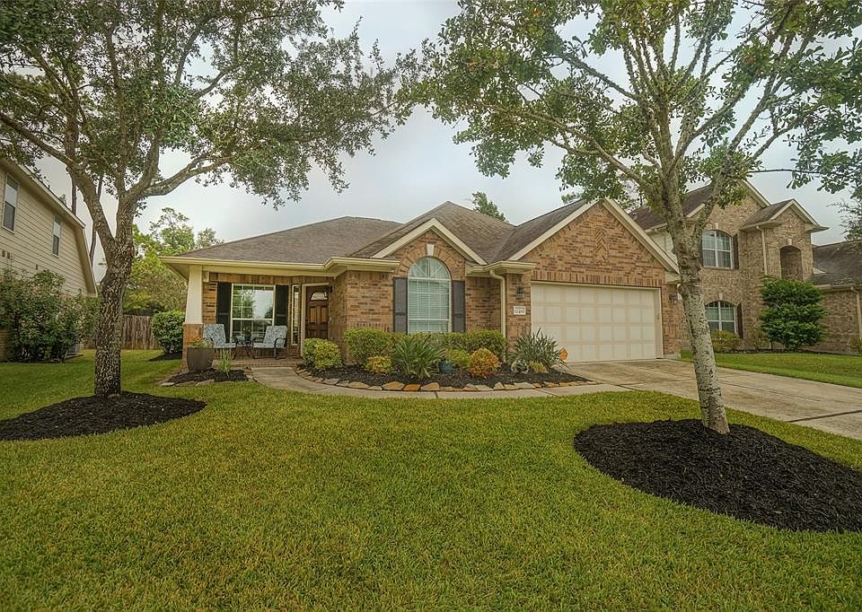 1st image of 12419 Jamestown Crossing Ln