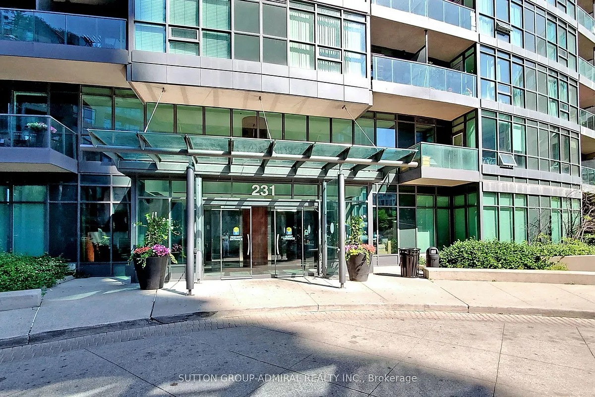 Building Photo - 231 Fort York Blvd #736