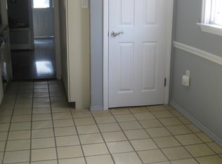 320 Argyle Rd, Cedarhurst, NY 11516