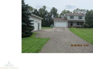 6459 Blodgett Dr, Eaton Rapids, MI 48827