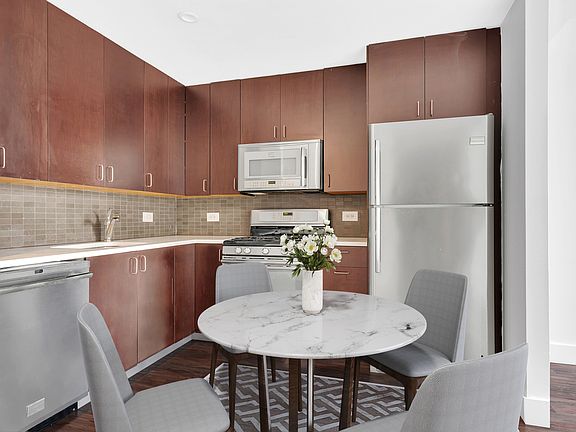 2nd image of 30-50 21st St #2G