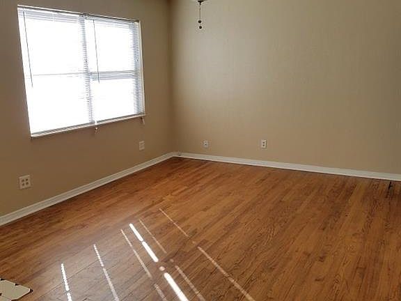 4th image of 4129 SE 41st St