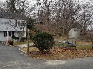 137 Friendship Dr, Rocky Point, NY 11778