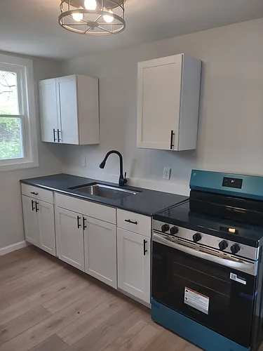 143 Morrison St #3 Photo 1