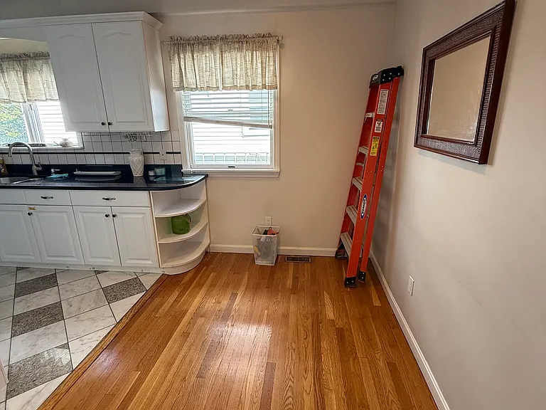 282 Boston Ave #1 — Photo 10
