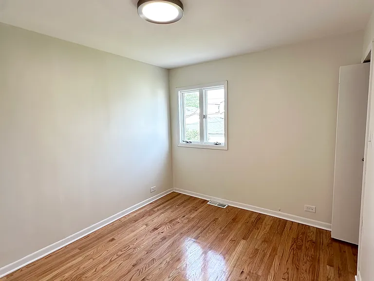 4535 N Moody Ave #1 — Photo 7
