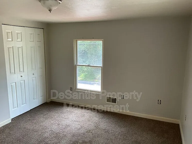 168 Center Ave #1 — Photo 10