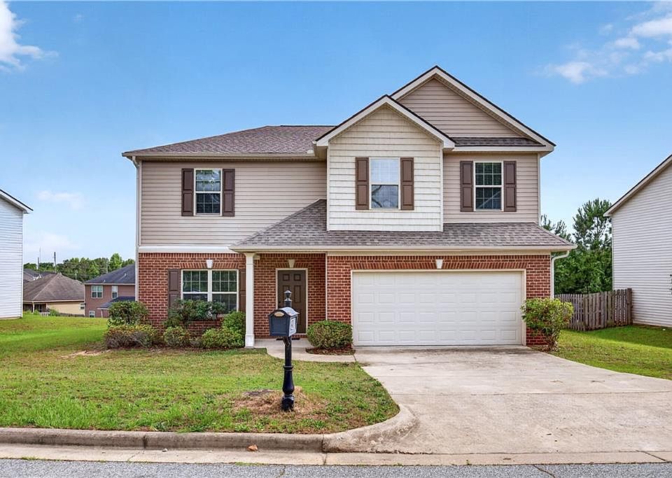 1st image of 31 Willow Trace Dr