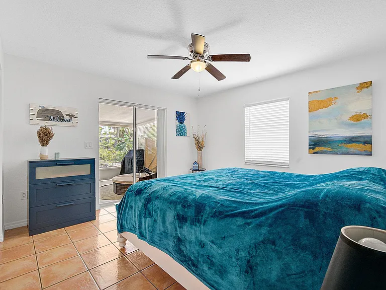 2828 Hope St — Photo 20