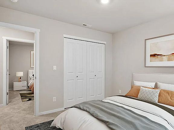 4th image of 1887X 109th Avenue Ct E