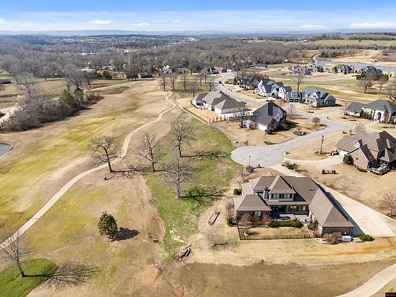 5th image of 113 Pinehurst Ct