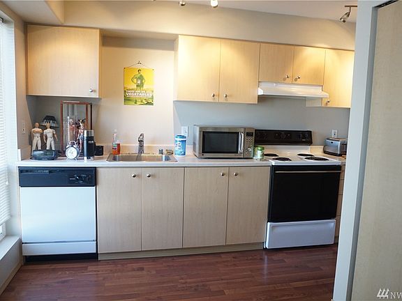 5th image of 2818 Grand Ave Unit B510