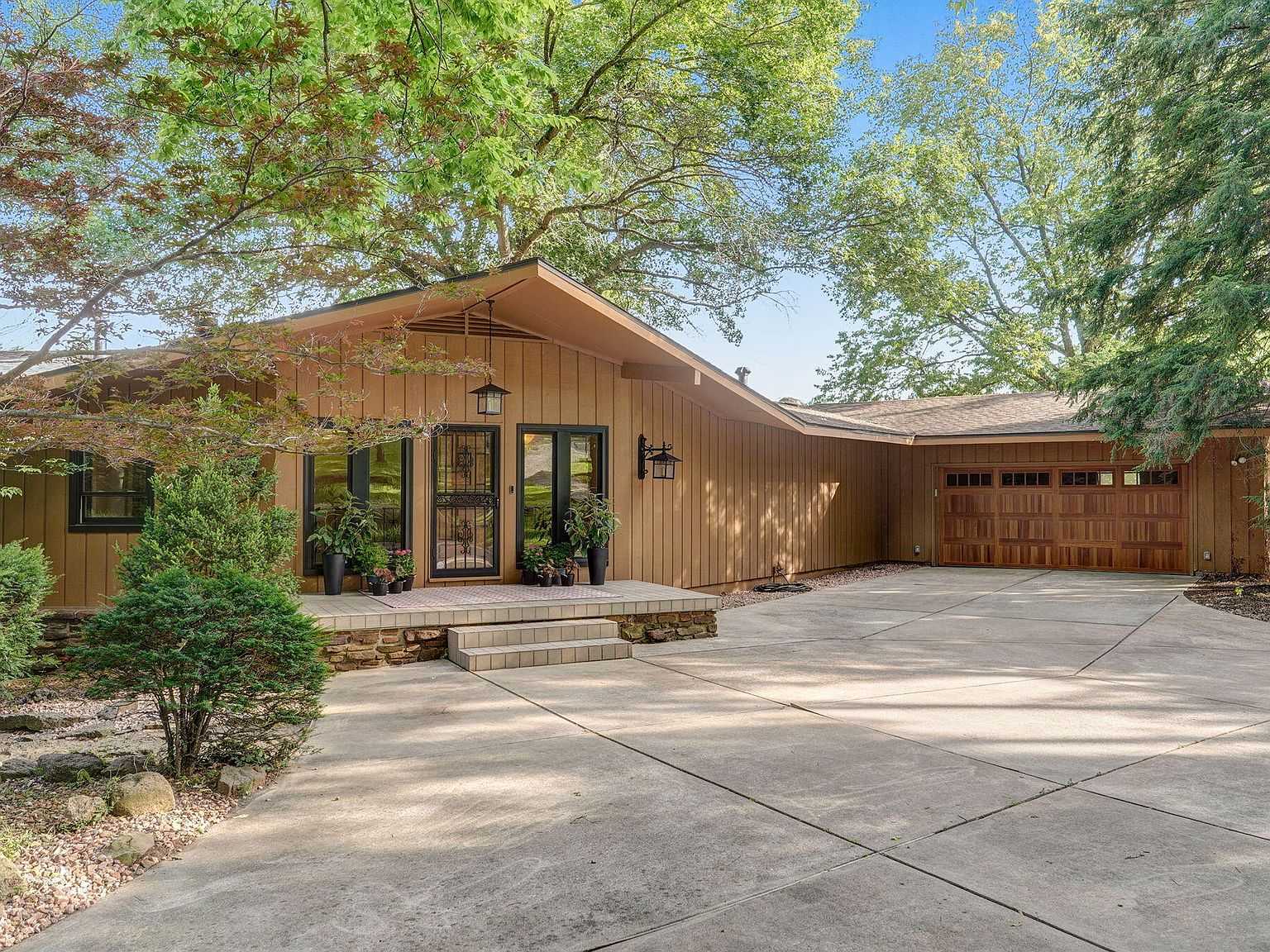 3800 East Meadowmere Place, Springfield, MO 65809 MLS 60246186 Zillow