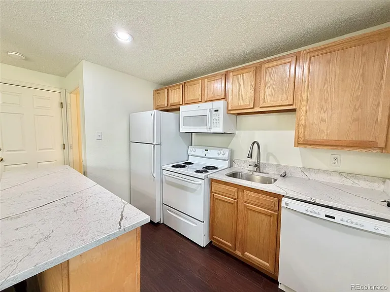 12267 Forest Way — Photo 14