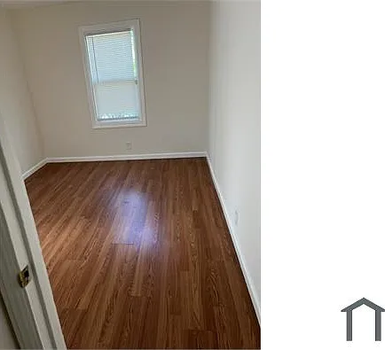 9604 B St — Photo 4