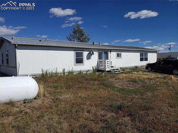 2nd image of 15635 Valdez Cir