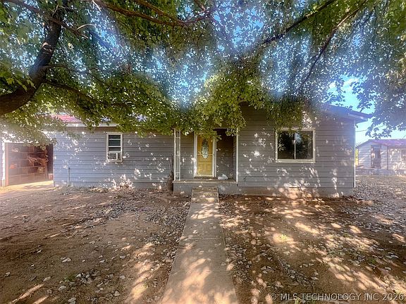 5th image of 165175 N 3020th Rd