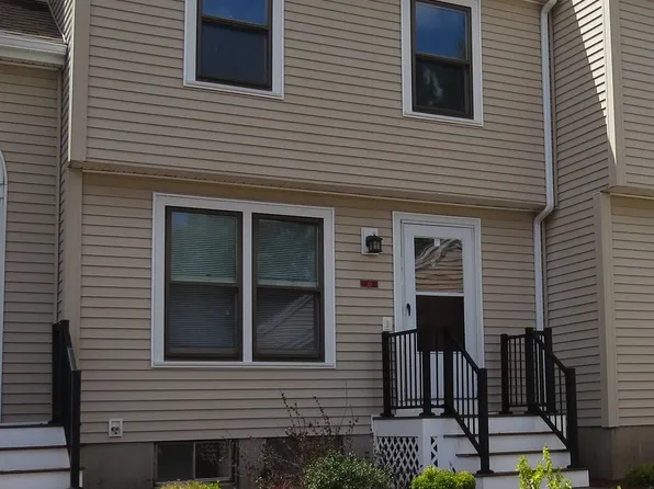 1 Misty Morning Drive #D, Derry, NH 03038