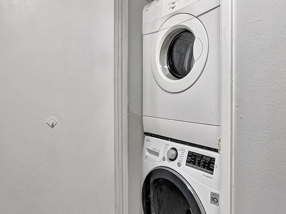 1st image of 5700 Camino Del Sol Apt 107