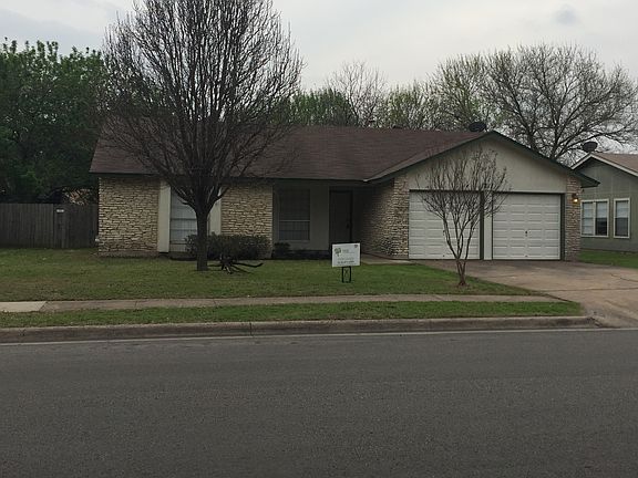 2nd image of 1211 E Mesa Park Dr