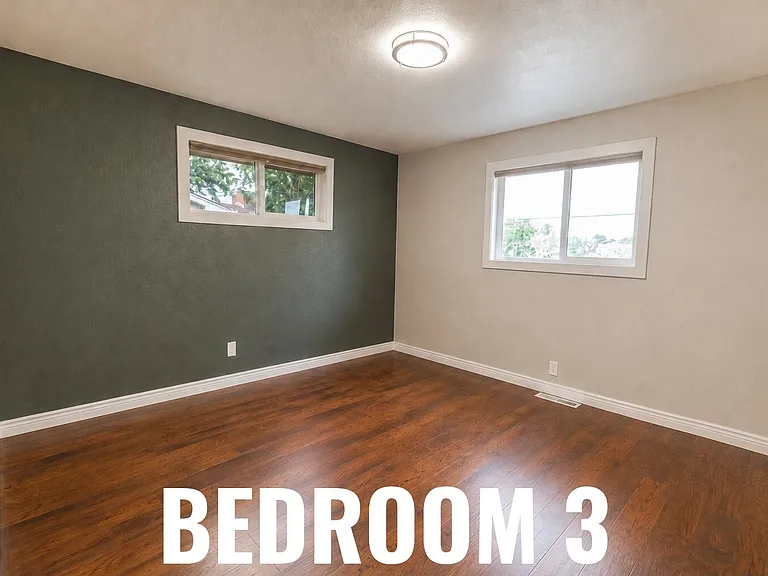 480 Troy St #3 — Photo 1
