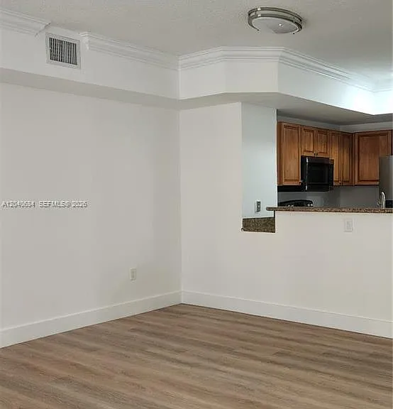 357 Almeria Ave #703 — Photo 8