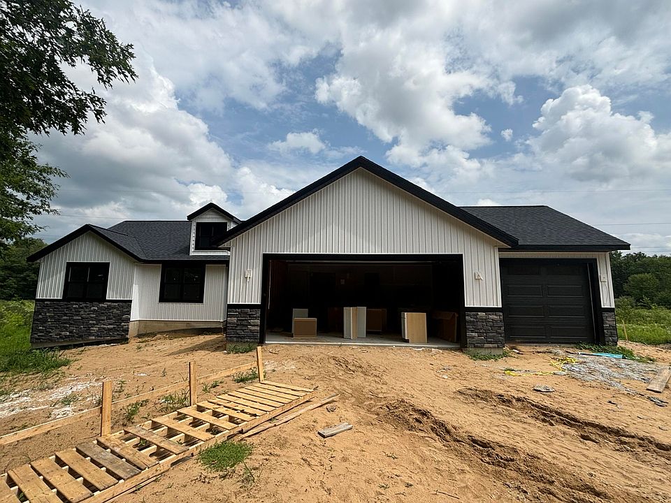 1st image of 13722 Sunny Ln